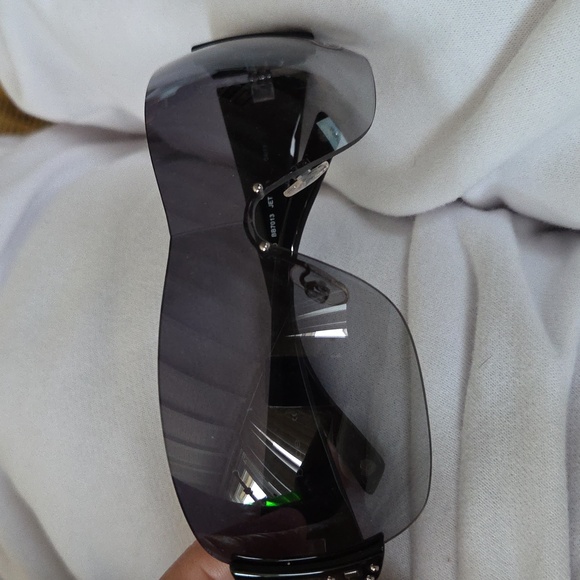 BEBE BB 7013 ANIMATED JET 11/10 BLACK GRADIENT AUTHENTIC SUNGLASSES - Picture 5 of 11